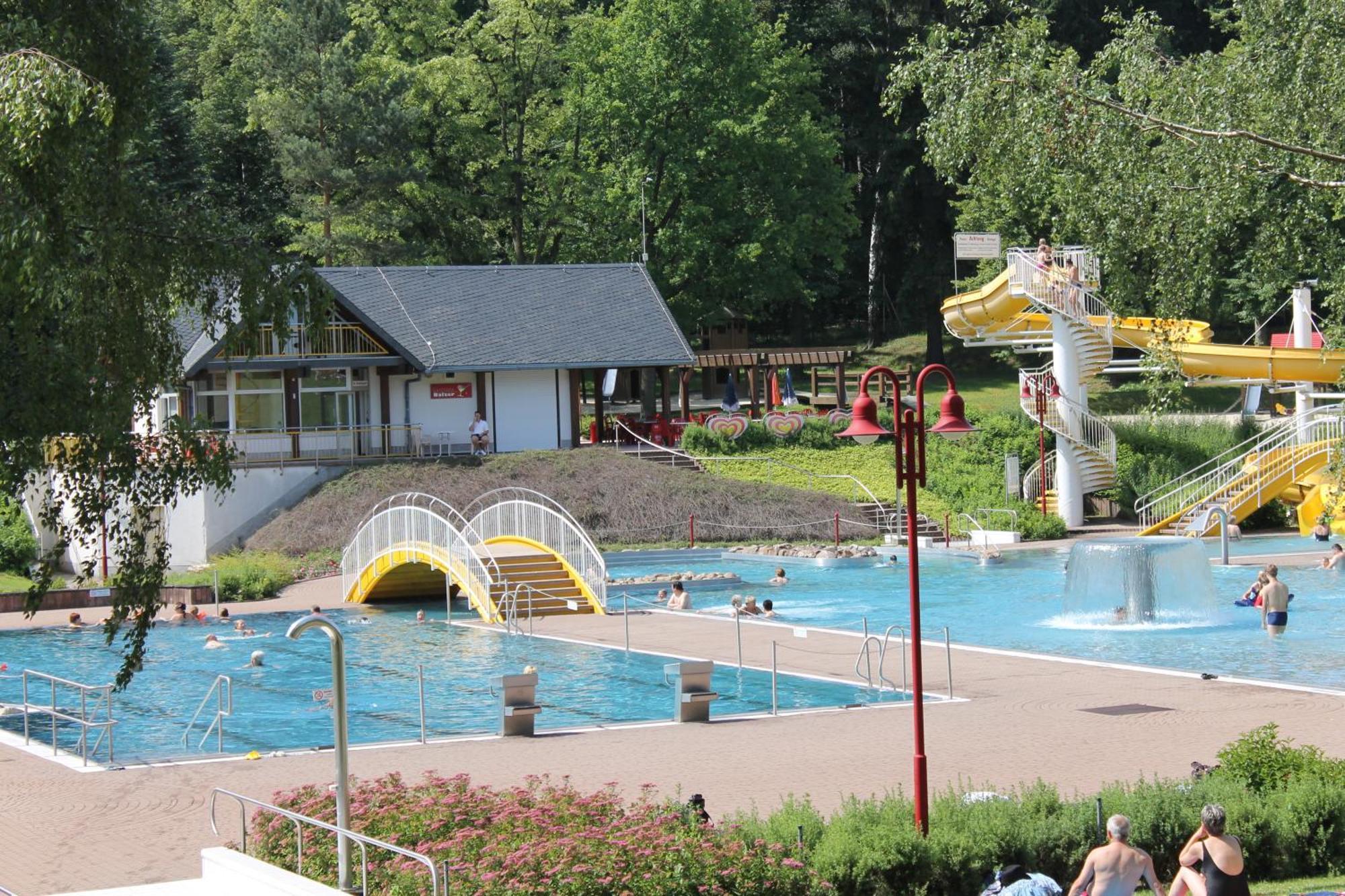 Hotel Bb Bahnhof Bertsdorf Olbersdorf 外观 照片